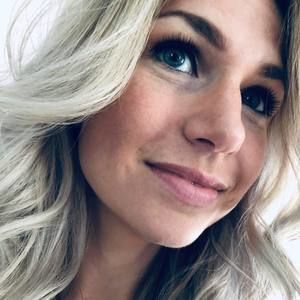 Meet your Posher, Jillian